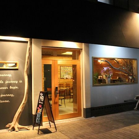 Bar And Hostel Mondo Osaka Exteriör bild